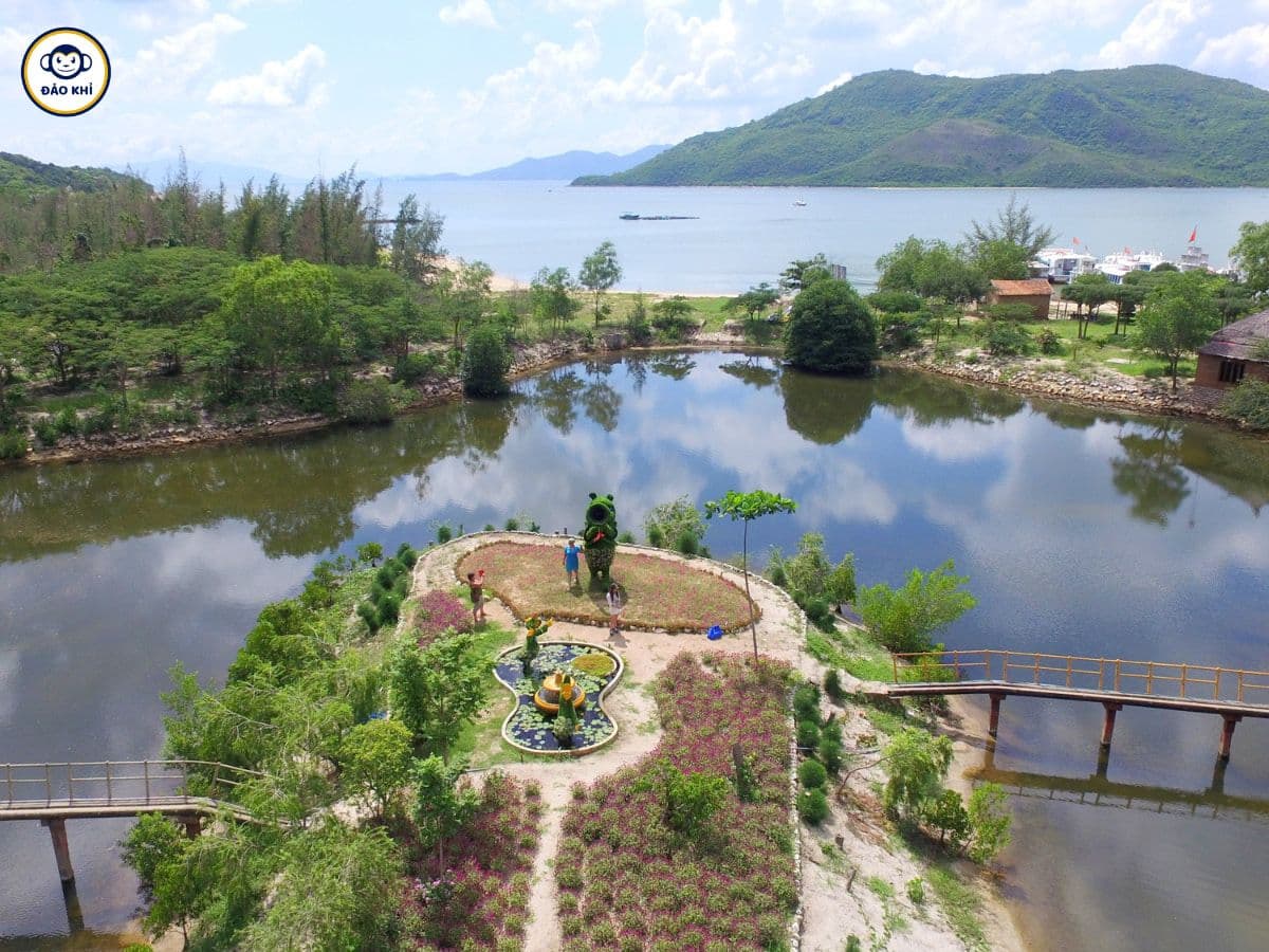 Đảo Hoa Lan Nha Trang